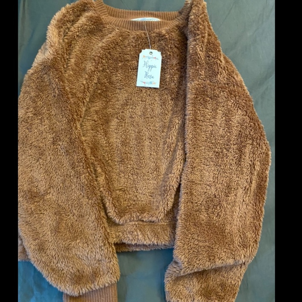 Fluffy Nutmeg Hippie Rose crewneck